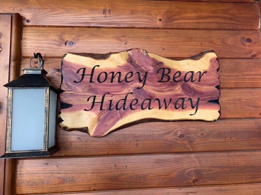 Honeybear Hideaway Cabin هايوارد المظهر الخارجي الصورة